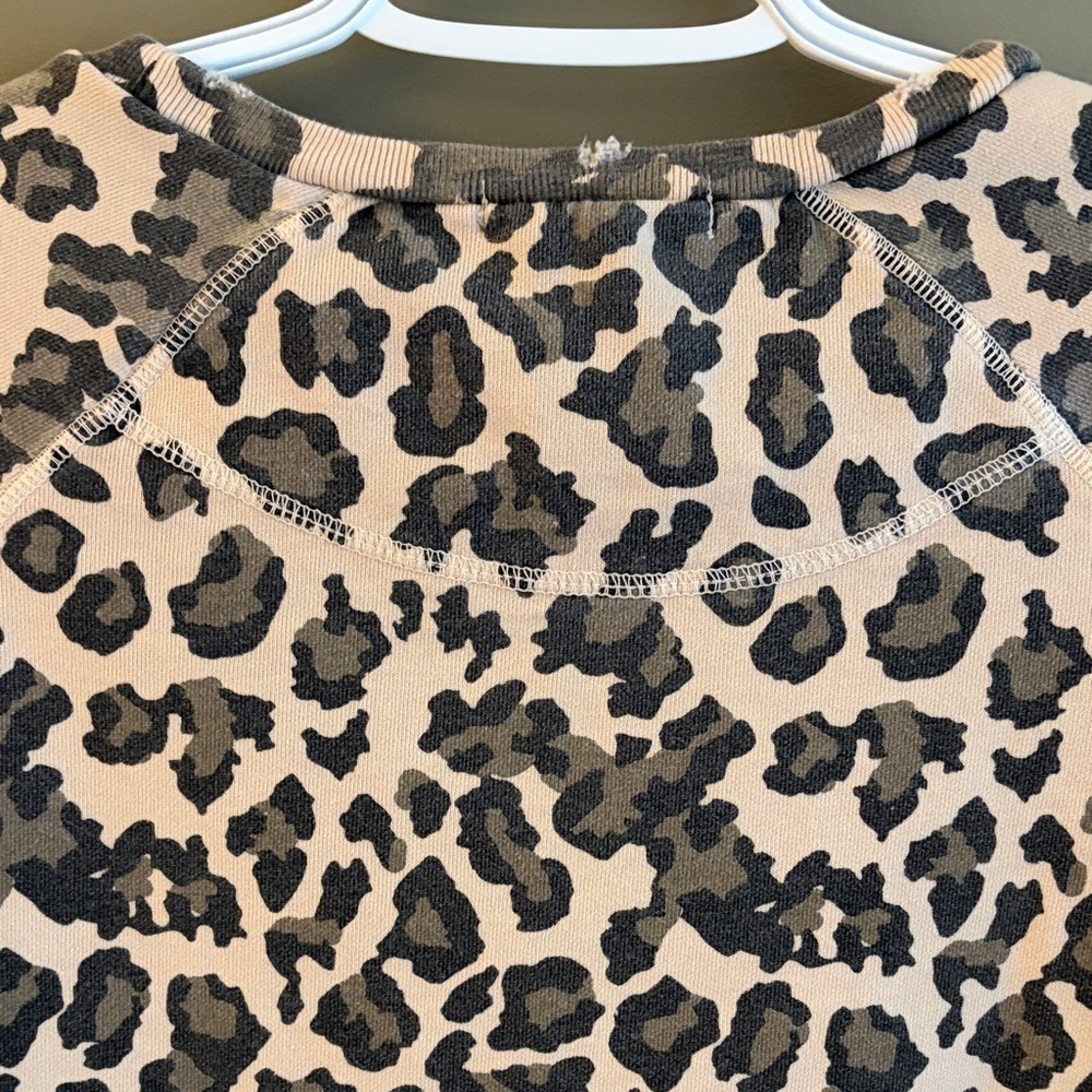 RAGDOLL Leopard Print Distressed Sweatshirt size small - Picture 14 of 15